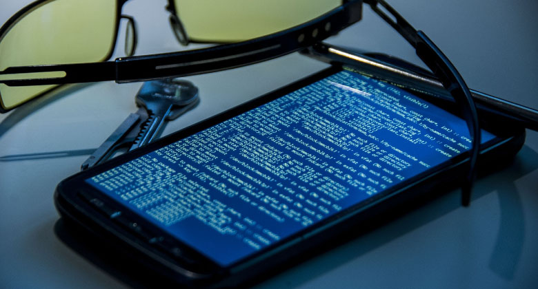 How to Protect Your Phone from Viruses and Phishing